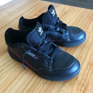 Adidas boys shoes size 1